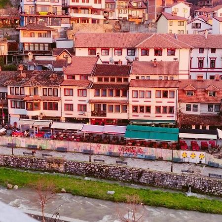 Studio Apartment In Center With Panoramic Old Town View Prizren Luaran gambar